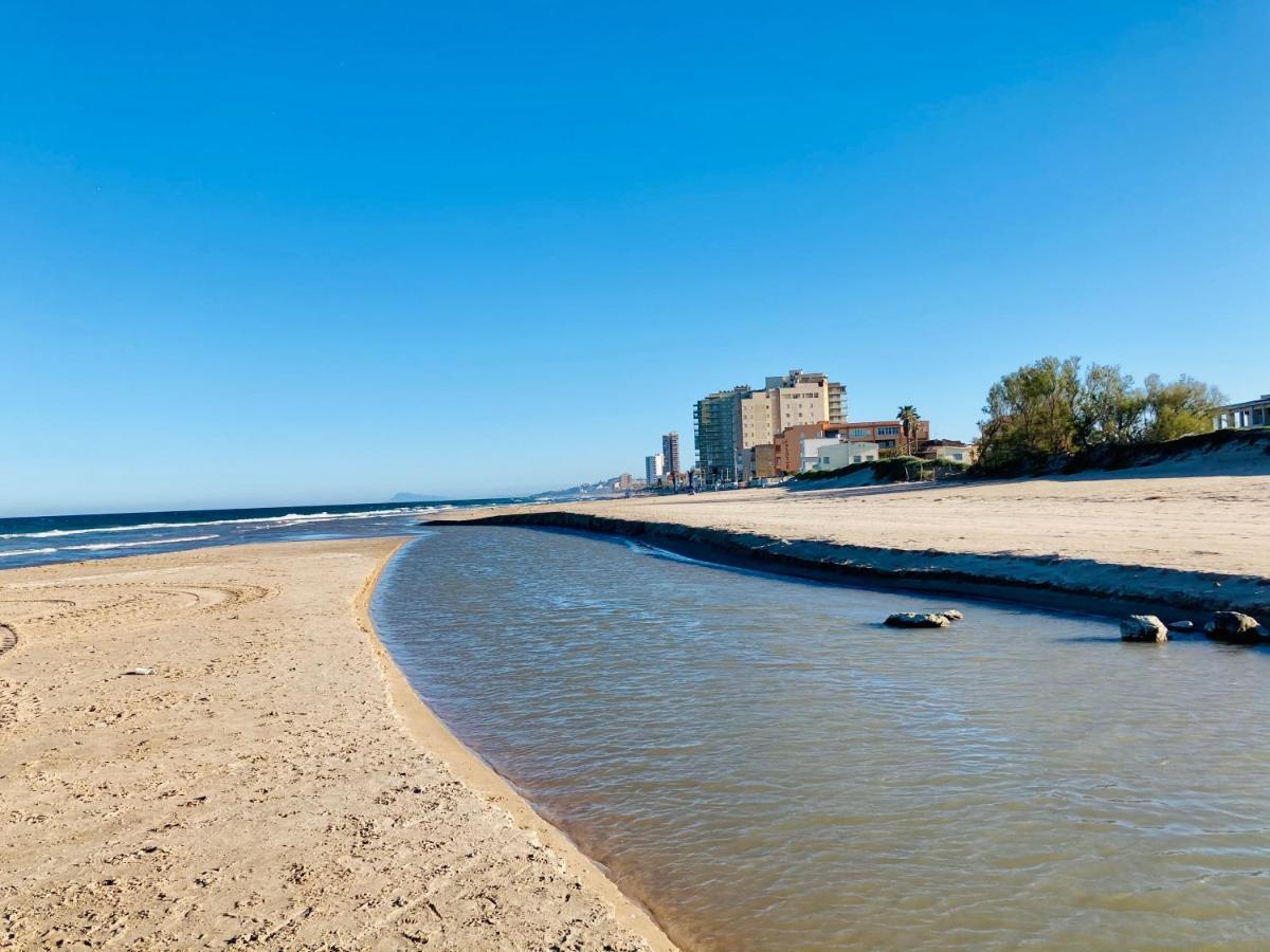 Beachfront And Bright Apartment Mareny Barraquetas Zewnętrze zdjęcie